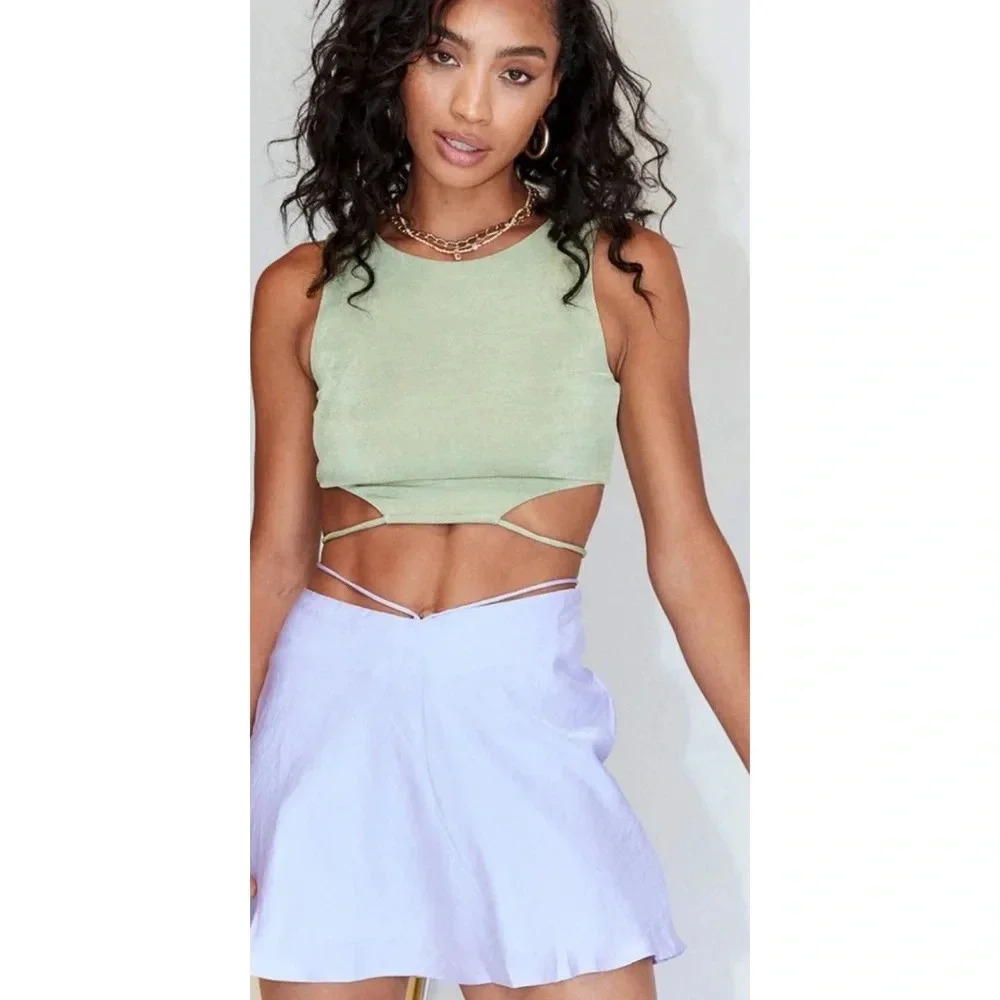 New*Princess Polly Satiny Purple Mini Skirt *